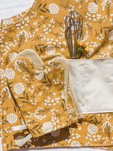 Load image into Gallery viewer, CHILDREN'S APRONS