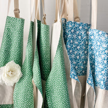 Load image into Gallery viewer, CHILDREN&#39;S APRONS
